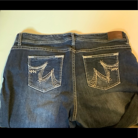 Maurices Dark Wash Straight Leg Plus Size 22 Jeans - Picture 3 of 8